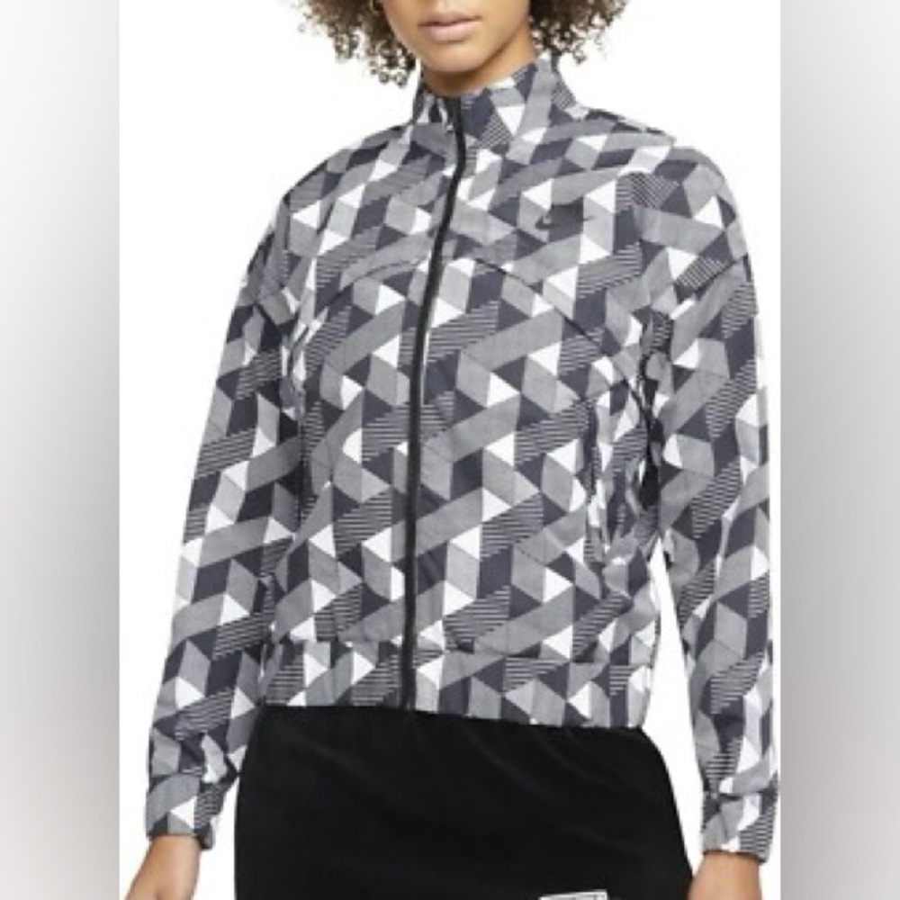 NWT Nike Women's Tennis Jacket Size XL